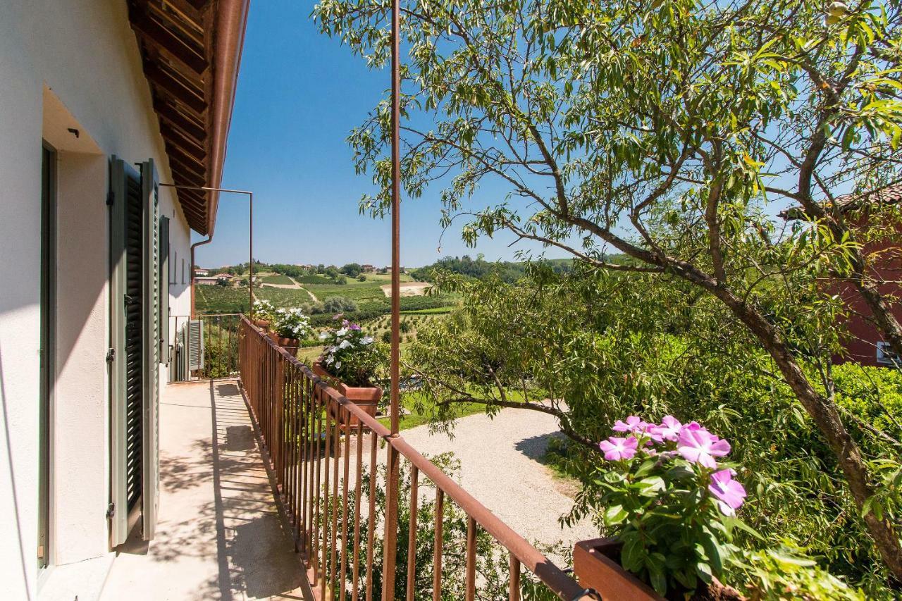 Appartamenti presso Cascina La Melagrana Costigliole d'Asti Esterno foto