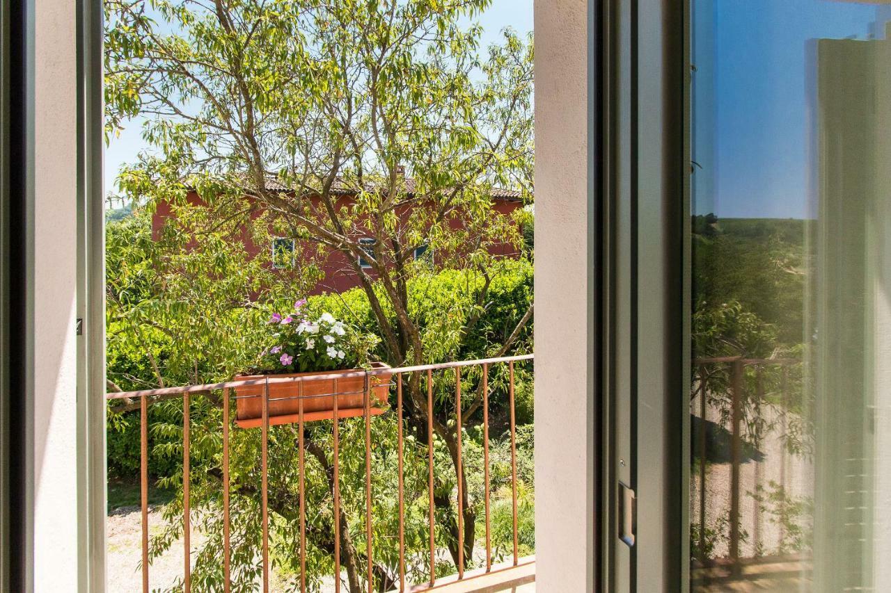 Appartamenti presso Cascina La Melagrana Costigliole d'Asti Esterno foto