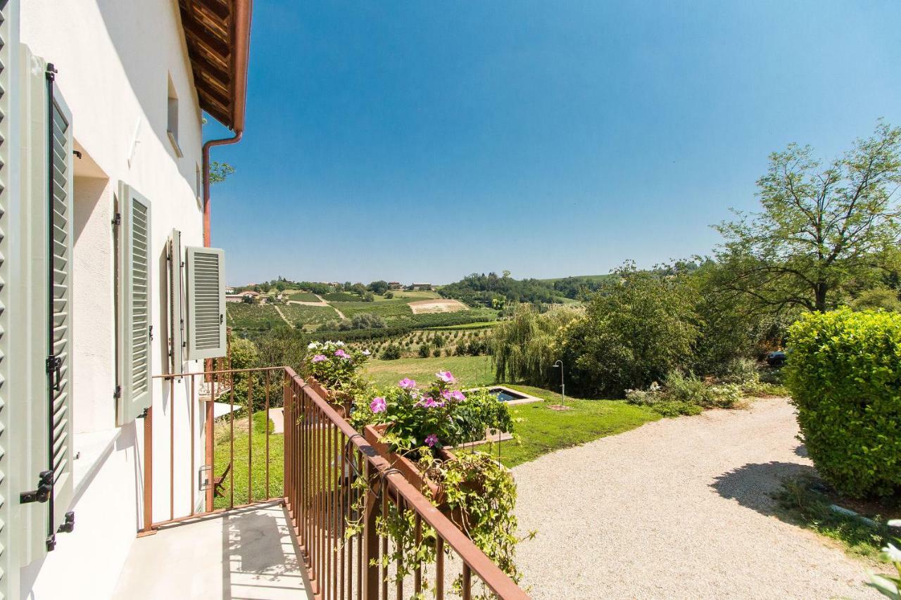 Appartamenti presso Cascina La Melagrana Costigliole d'Asti Esterno foto