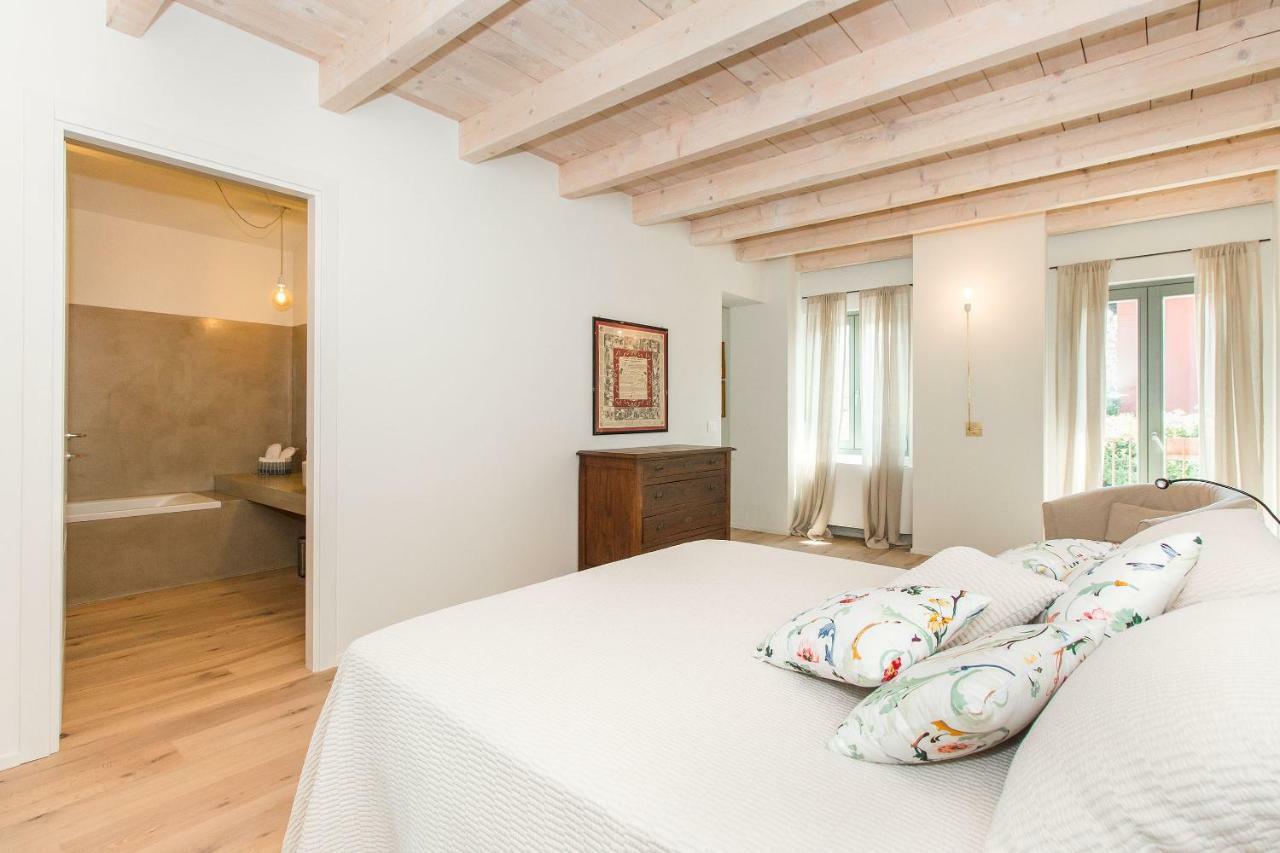 Appartamenti presso Cascina La Melagrana Costigliole d'Asti Esterno foto