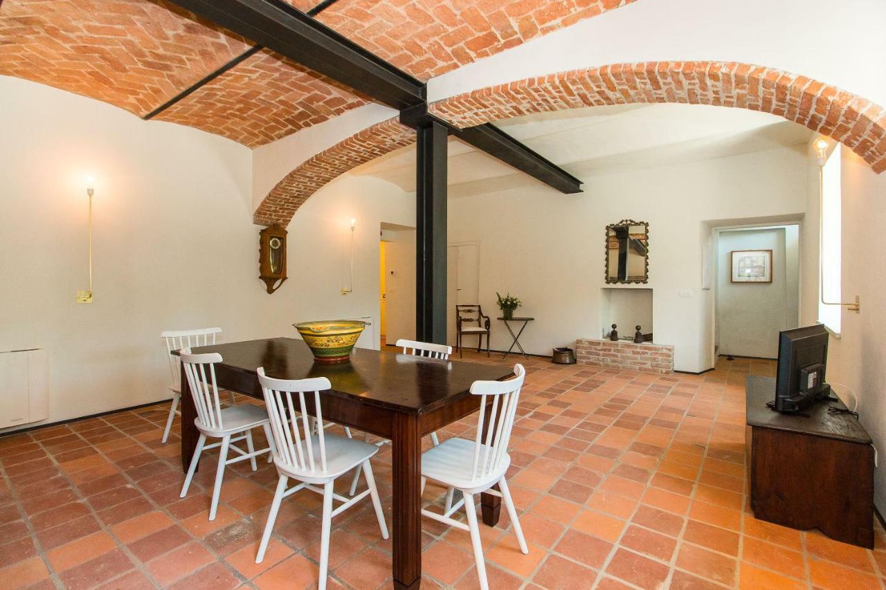 Appartamenti presso Cascina La Melagrana Costigliole d'Asti Esterno foto