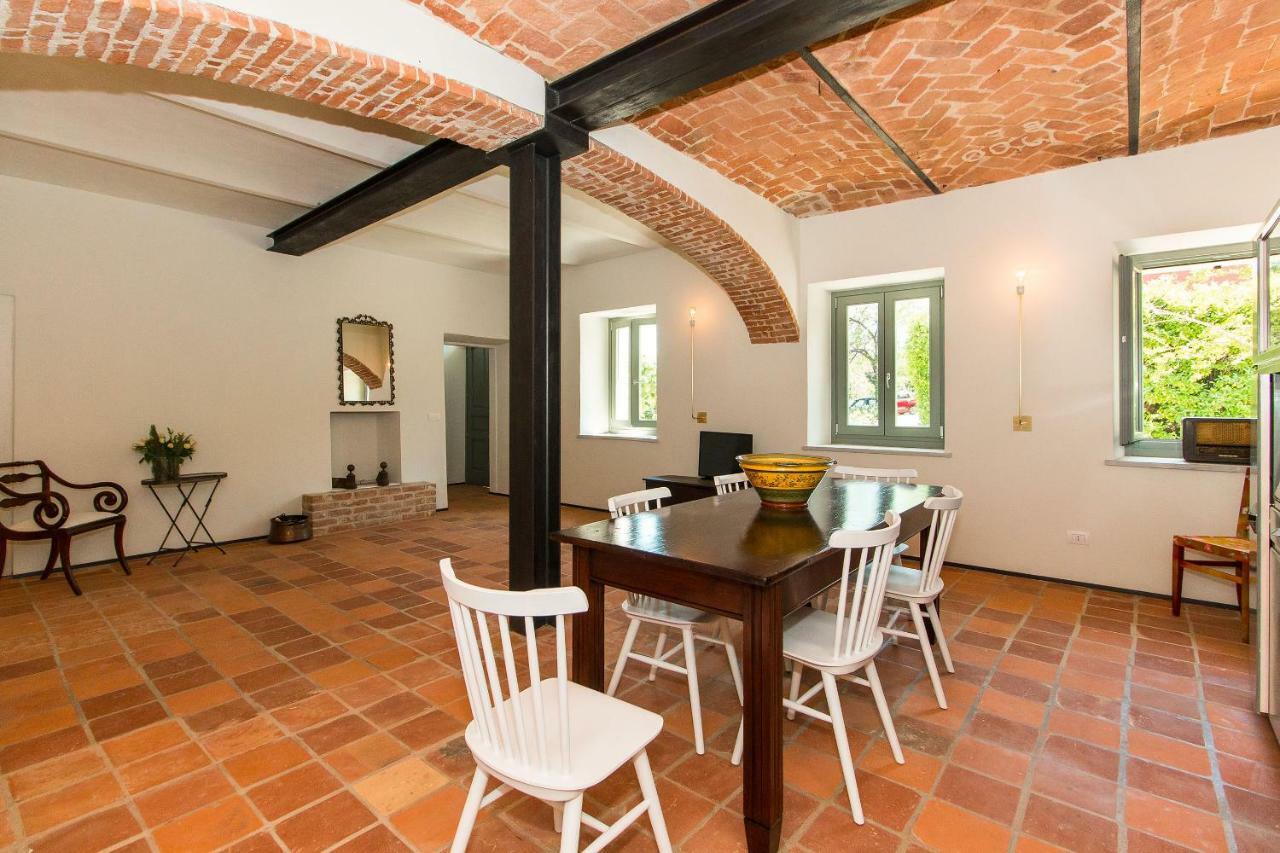 Appartamenti presso Cascina La Melagrana Costigliole d'Asti Esterno foto